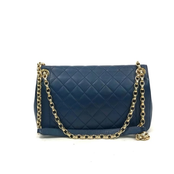 Chanel Blue Quilted Leather Shoulder Bag - Picture 2 of 6